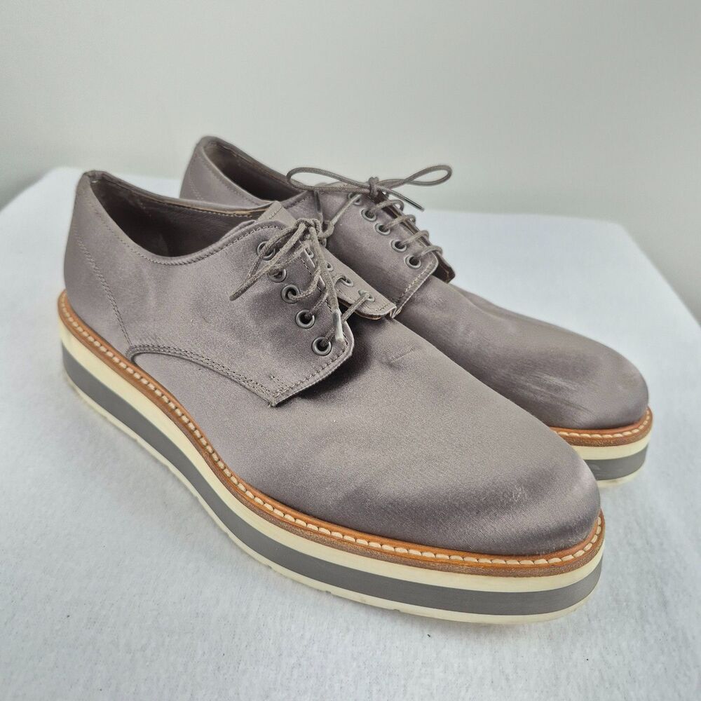 VINCE Drystan Platform Gray Satin Oxford Sneakers Lace up Maximamist Preppy 7.5